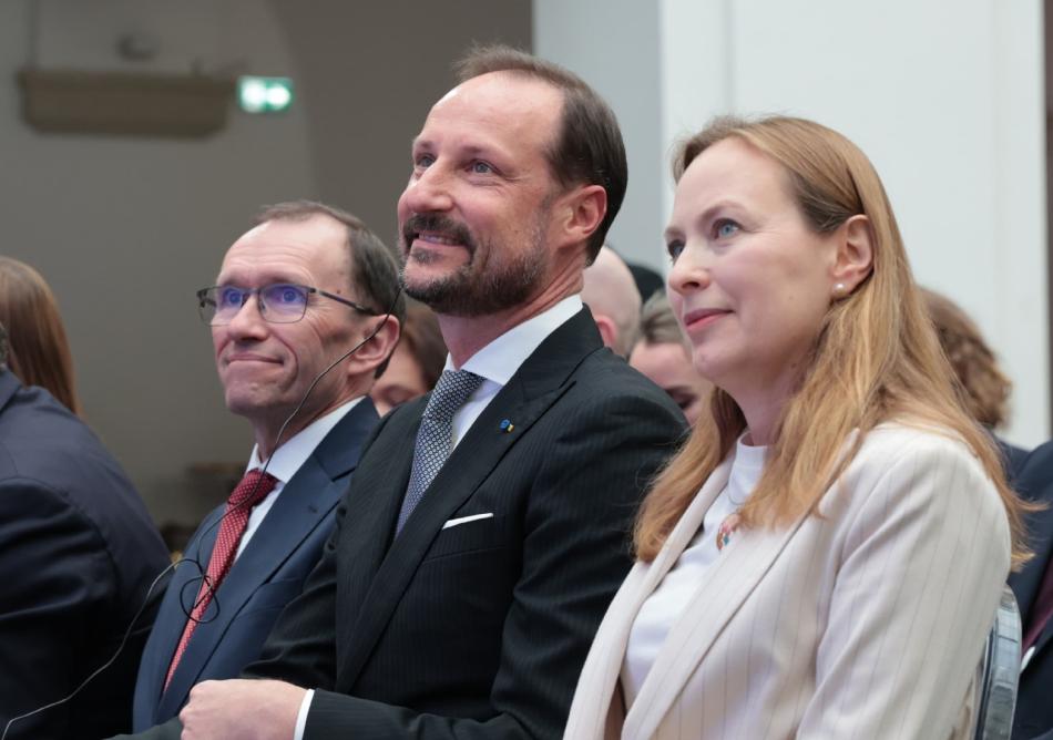 Od lewej: Minister Spraw Zagranicznych Norwegii Espen Barth Eide, Książę Koronny Haakon, Minister Funduszy i Polityki Regionalnej Katarzyna Pełczyńska-Nałęcz